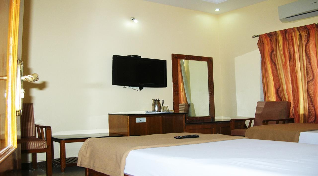 Hotel Athidhi Residency Tirupati Exterior foto