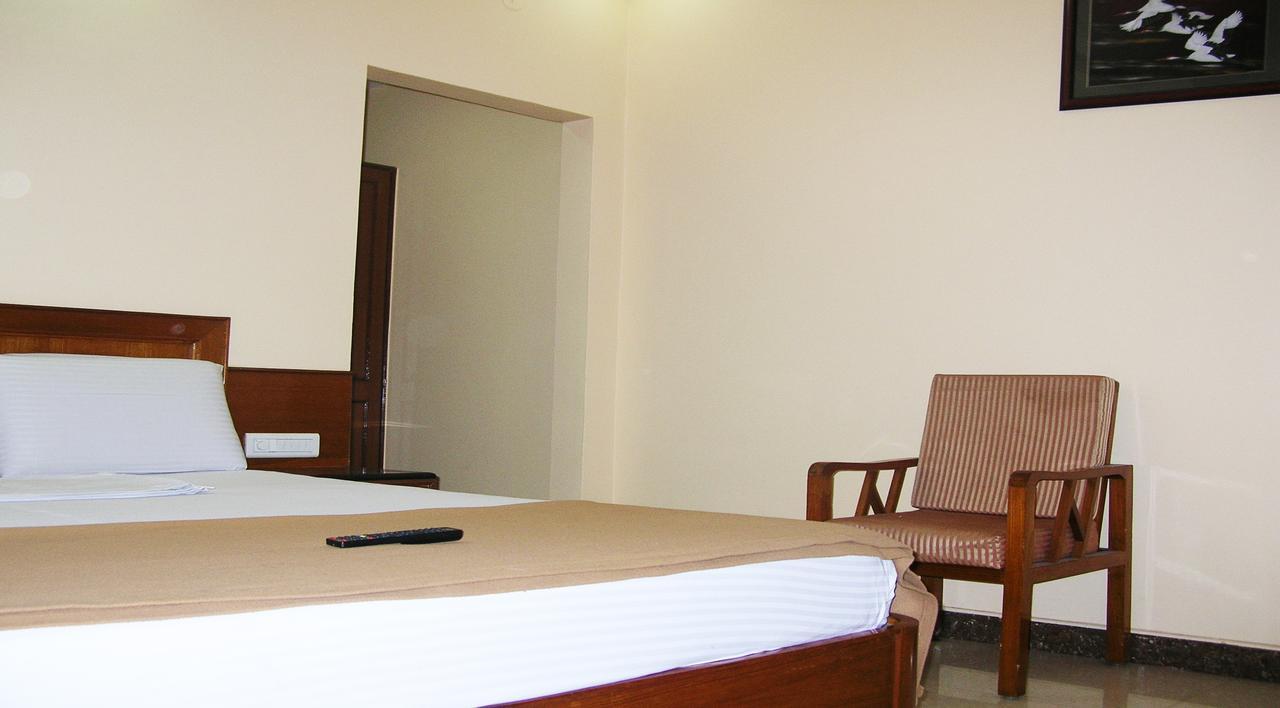 Hotel Athidhi Residency Tirupati Exterior foto