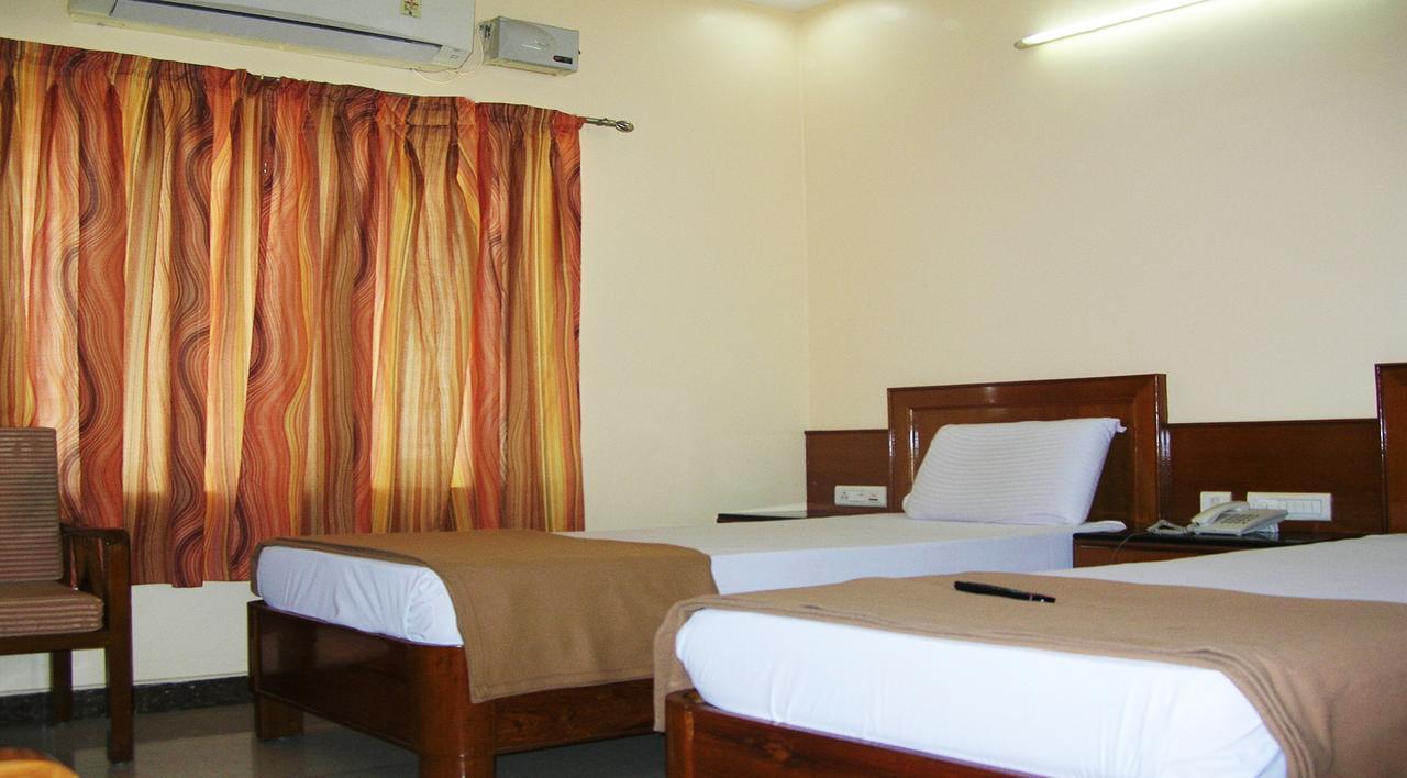 Hotel Athidhi Residency Tirupati Exterior foto